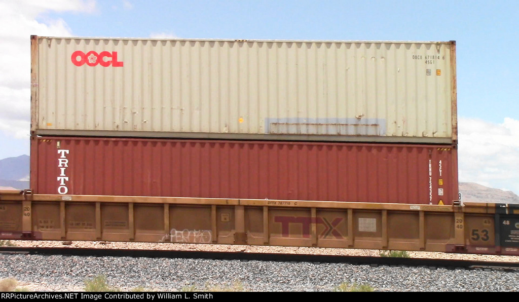 EB Priority Container Frt @ Erie -39